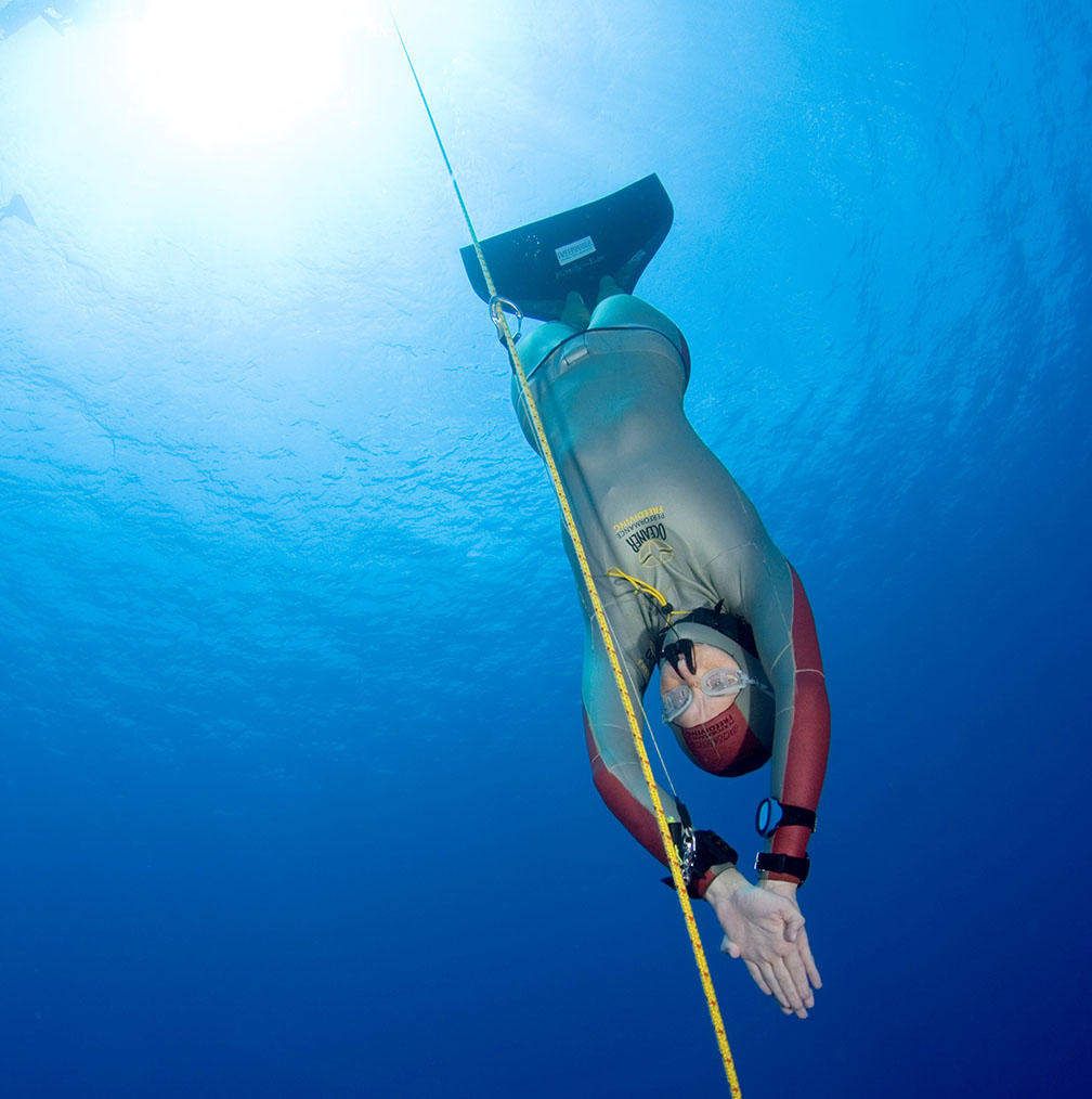 Photo of Mandy-Rae freediving