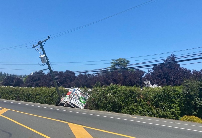 U-Haul Truck crashed into power pole