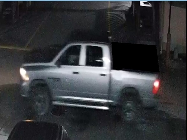 Photo d’un nouveau modèle de camionnette Dodge Ram 2500 gris 