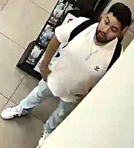 Photo of male suspect