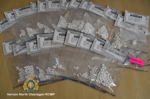 photo of prescription pills seized by police