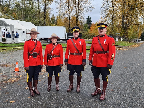 Photo of Mounties in Red Serge